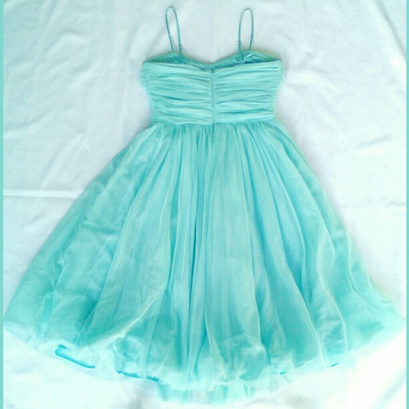 Flowing Aqua Blue Spring Formal Prom Gown Dress - Picture 6 of 8